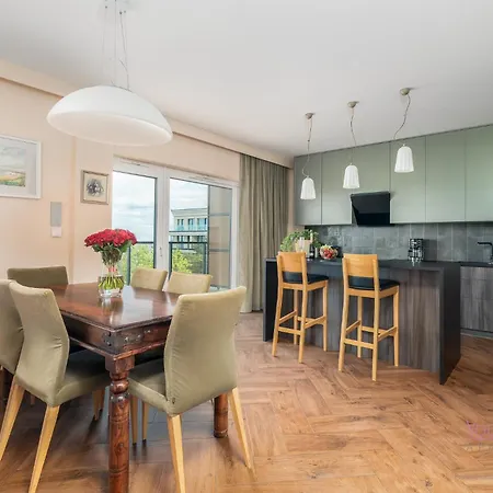 Your Holidays Aquamarina Prima 60 * 미엥지즈드로예