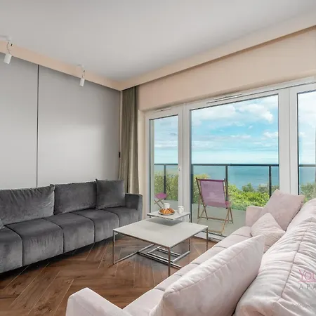 Your Holidays Aquamarina Prima 60